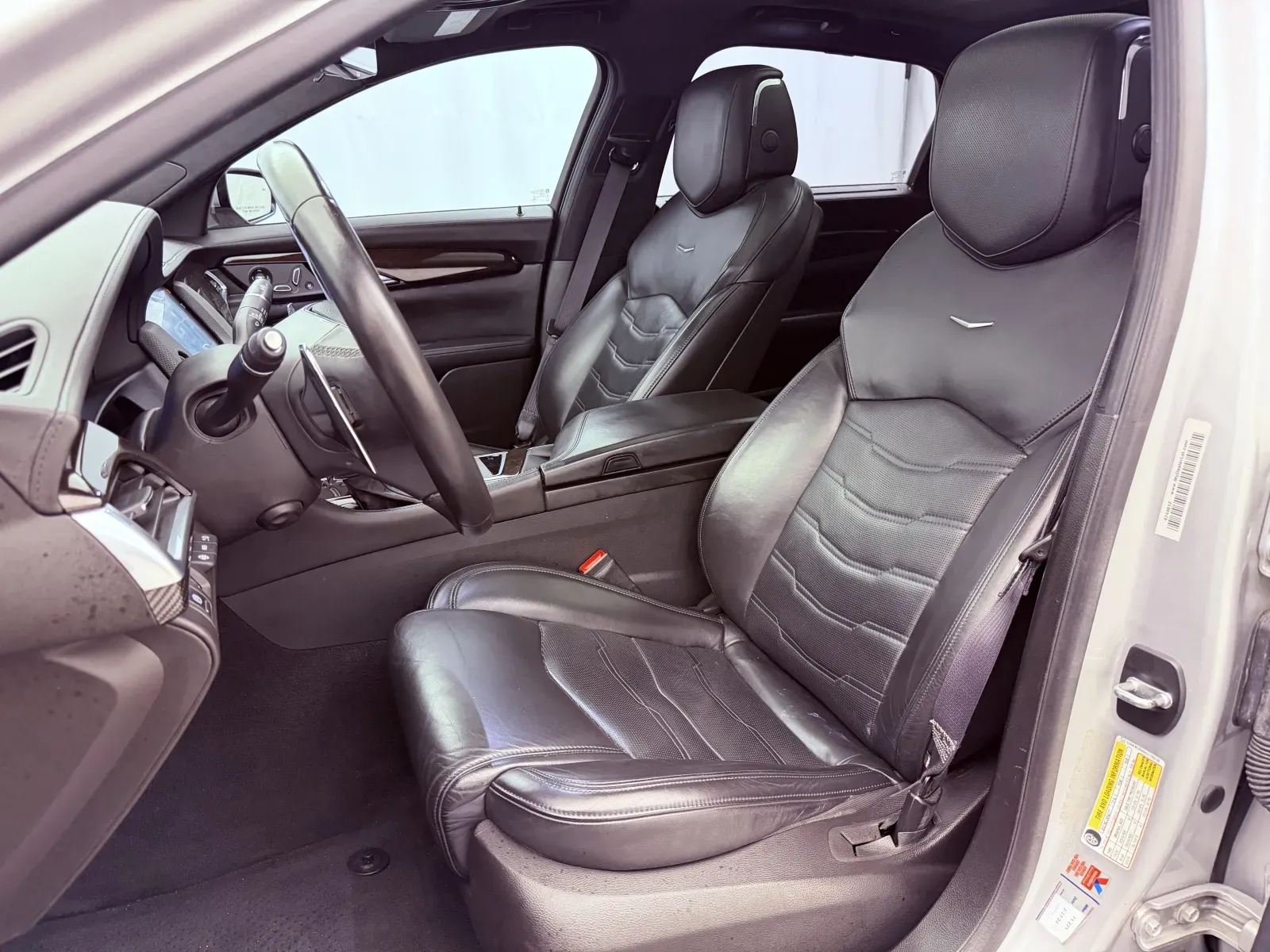 Cadillac CT6 photo 11
