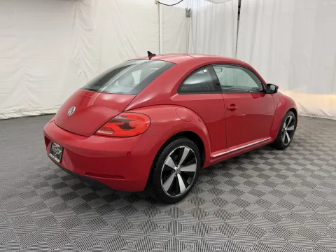 More photos of 2012 Volkswagen Beetle 2.5L PZEV at Autos of Chicago, IL
