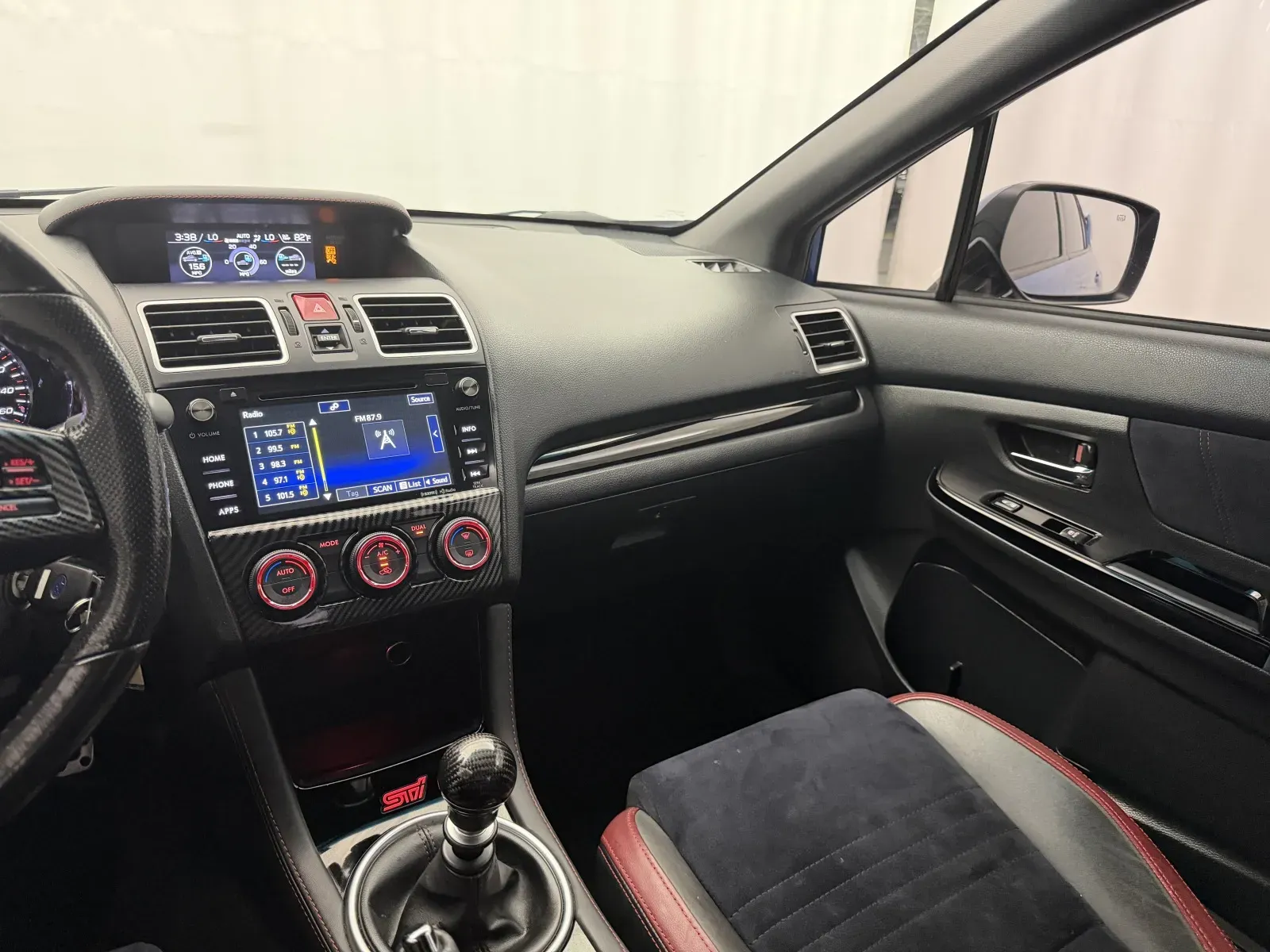 Subaru WRX photo 20