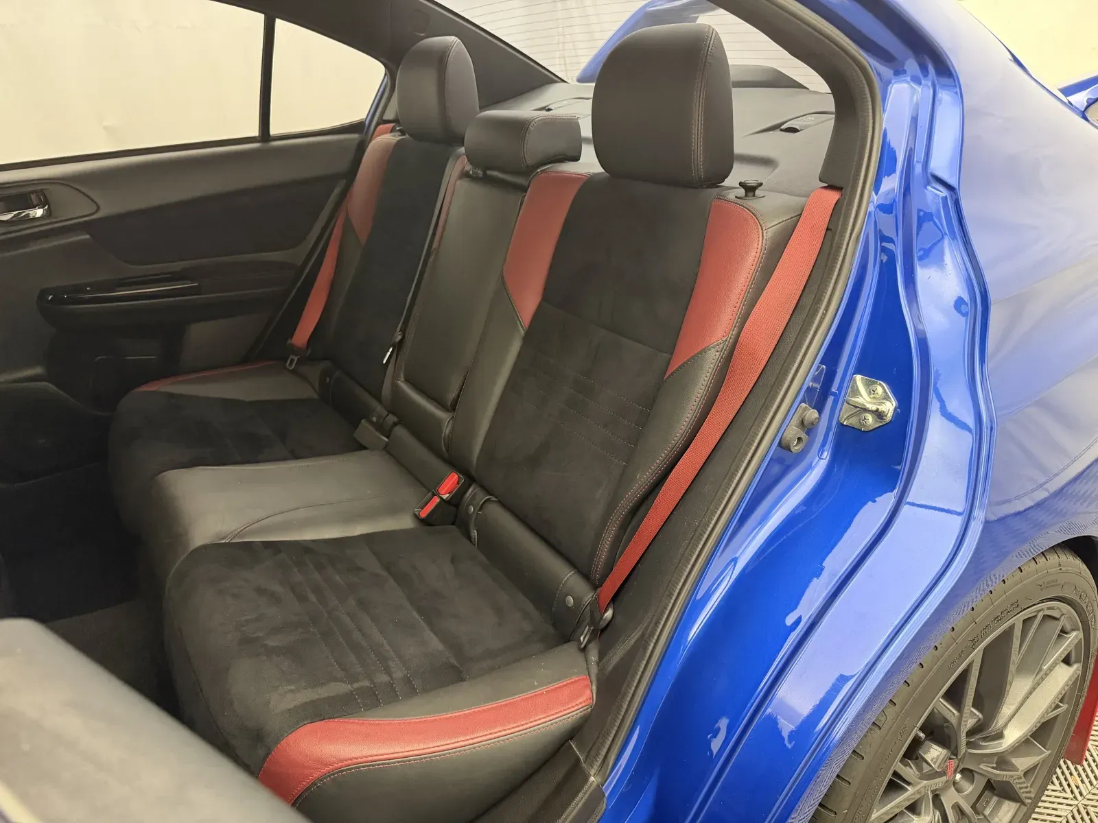 Subaru WRX photo 31