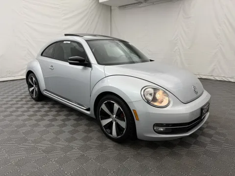 More photos of 2013 Volkswagen Beetle Coupe 2.0T Turbo Fender Edition at Autos of Chicago, IL