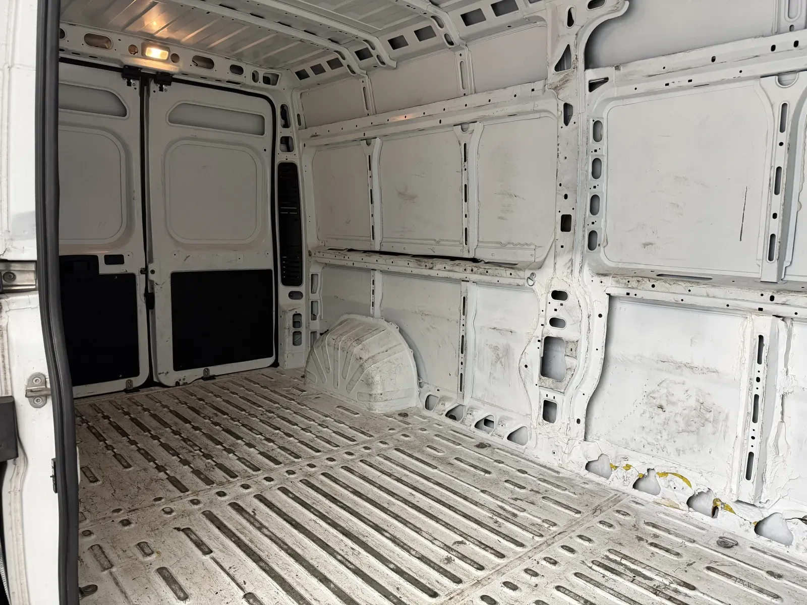 Ram Cargo Van photo 11