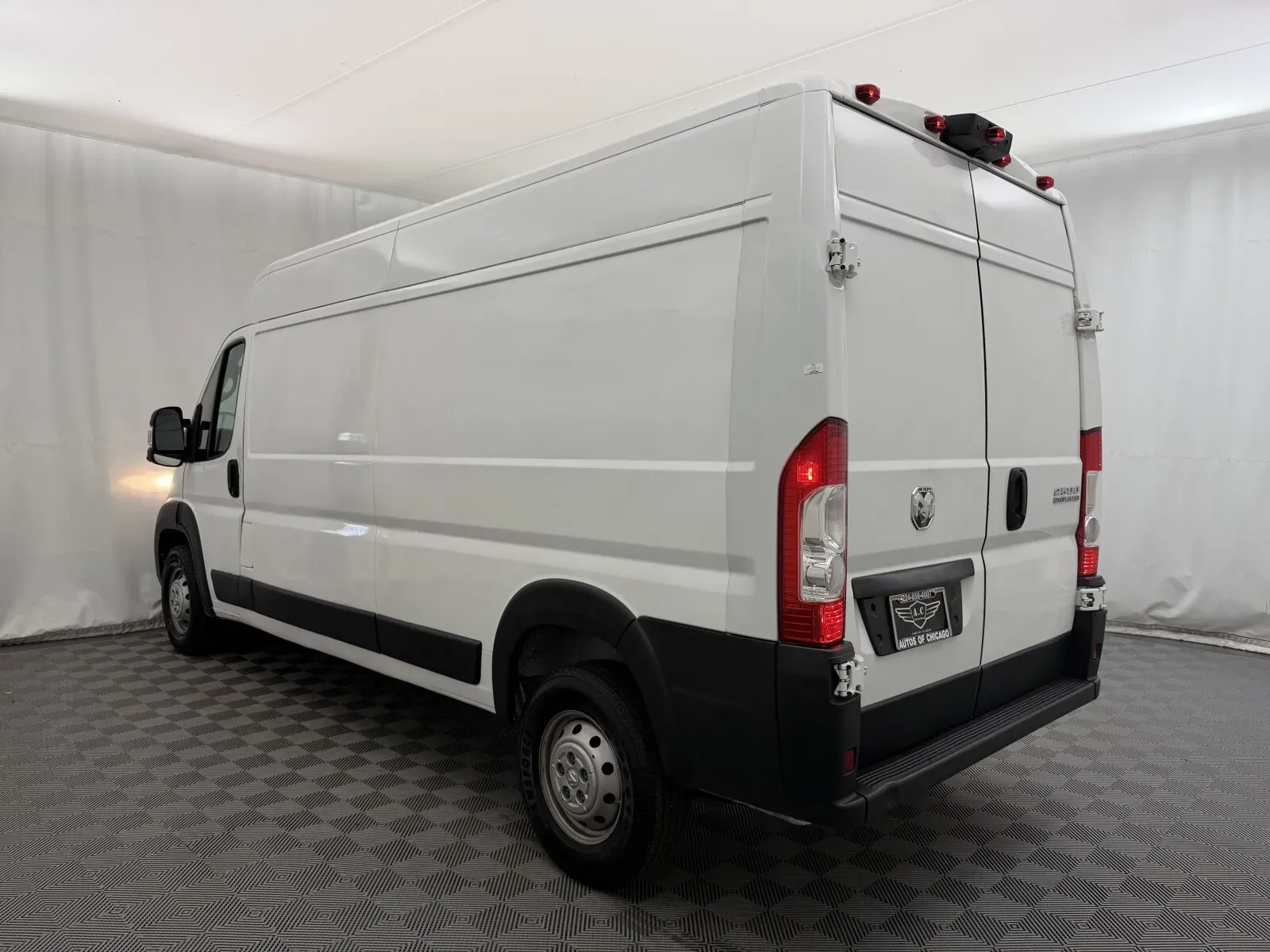 Ram Cargo Van photo 8