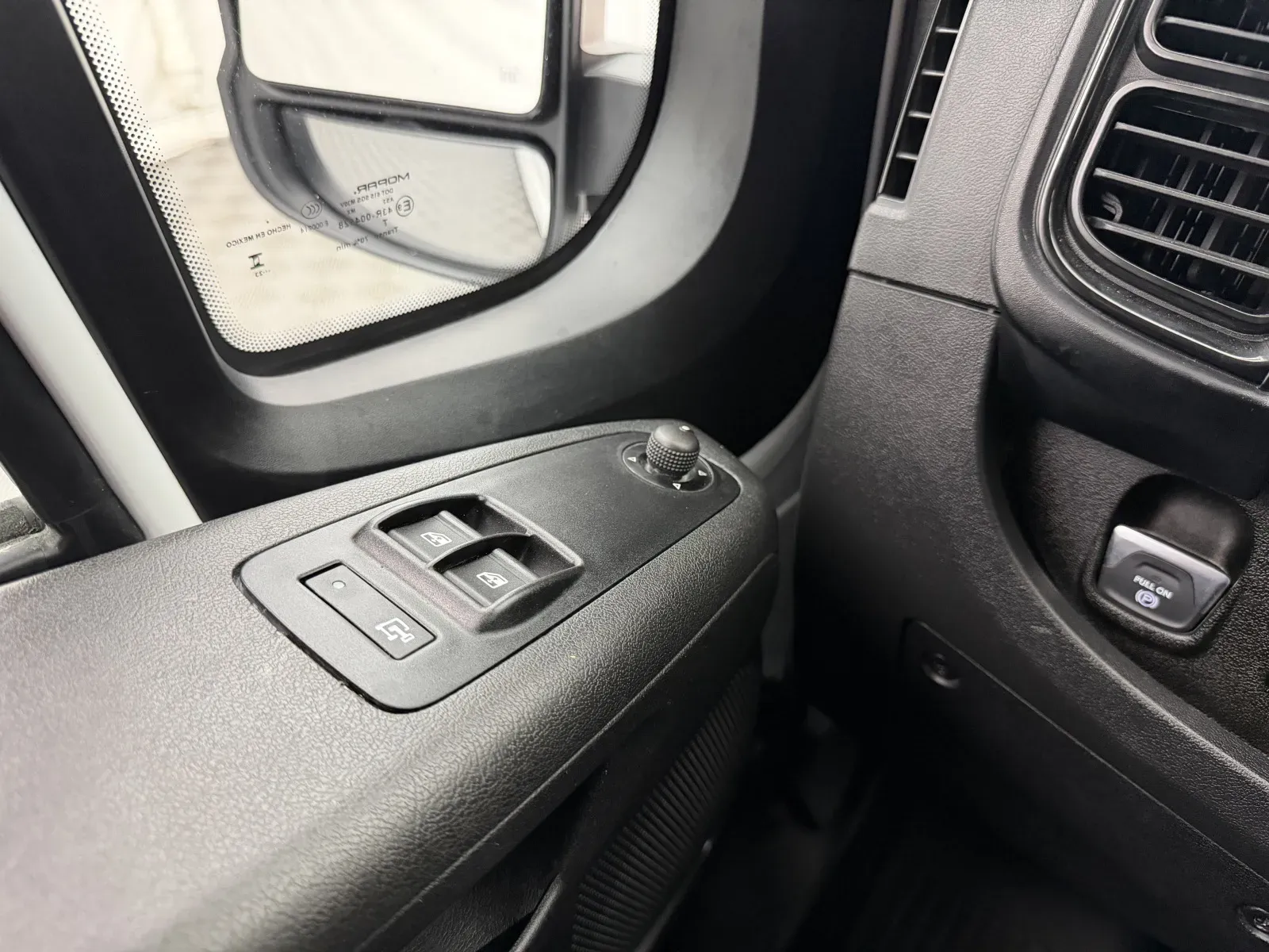 Ram Cargo Van photo 15
