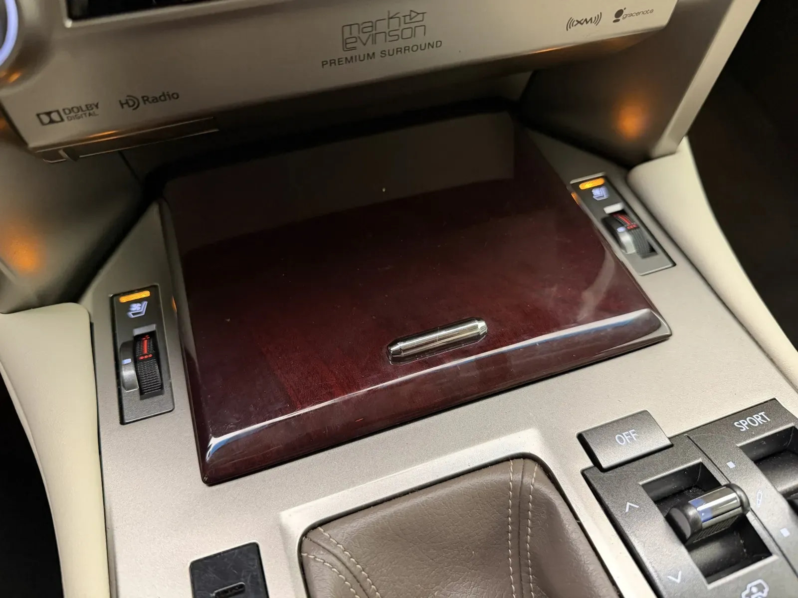 Lexus GX photo 26