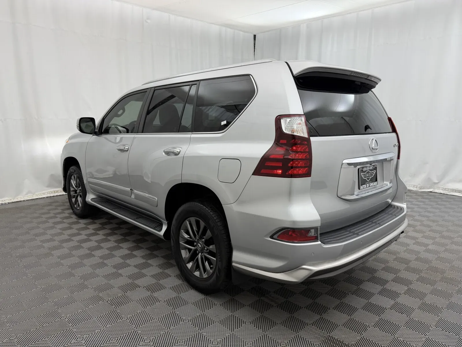 Lexus GX photo 7