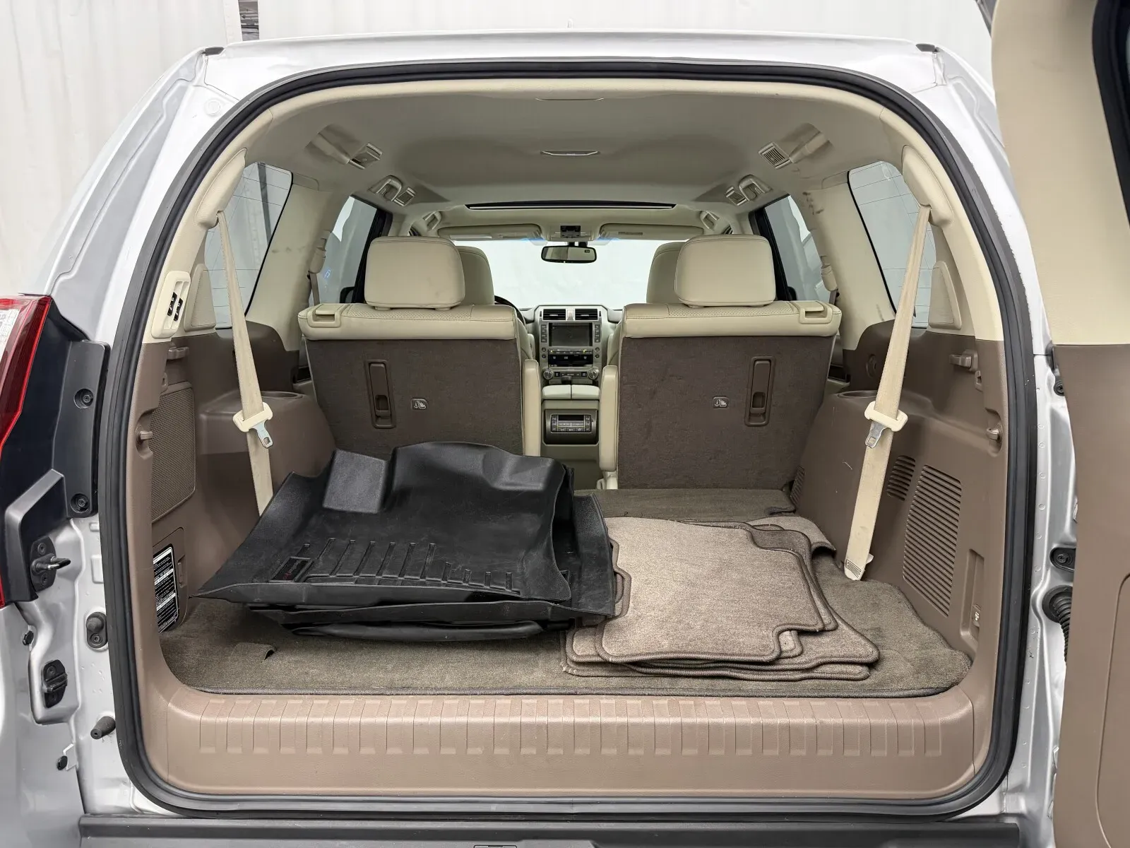 Lexus GX photo 35