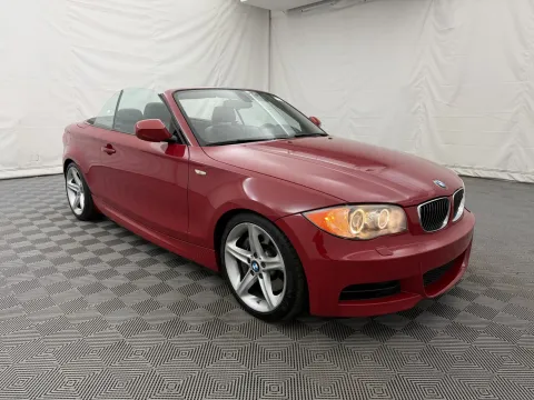 More photos of 2010 BMW 1 Series 135i at Autos of Chicago, IL