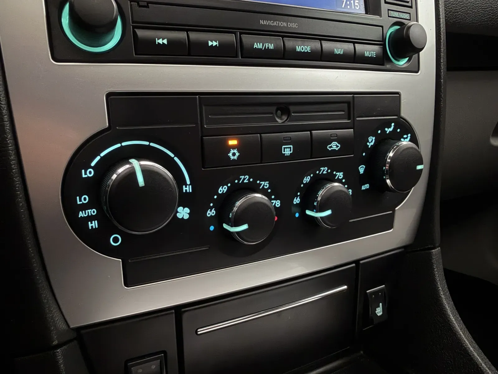 Dodge Charger photo 25