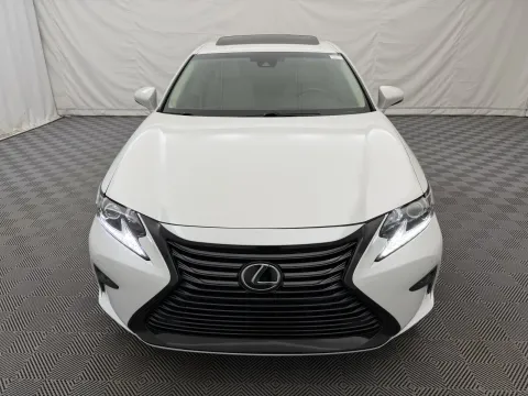Another view of 2017 Lexus ES 350 for sale in Arlington Heights, IL at Autos of Chicago