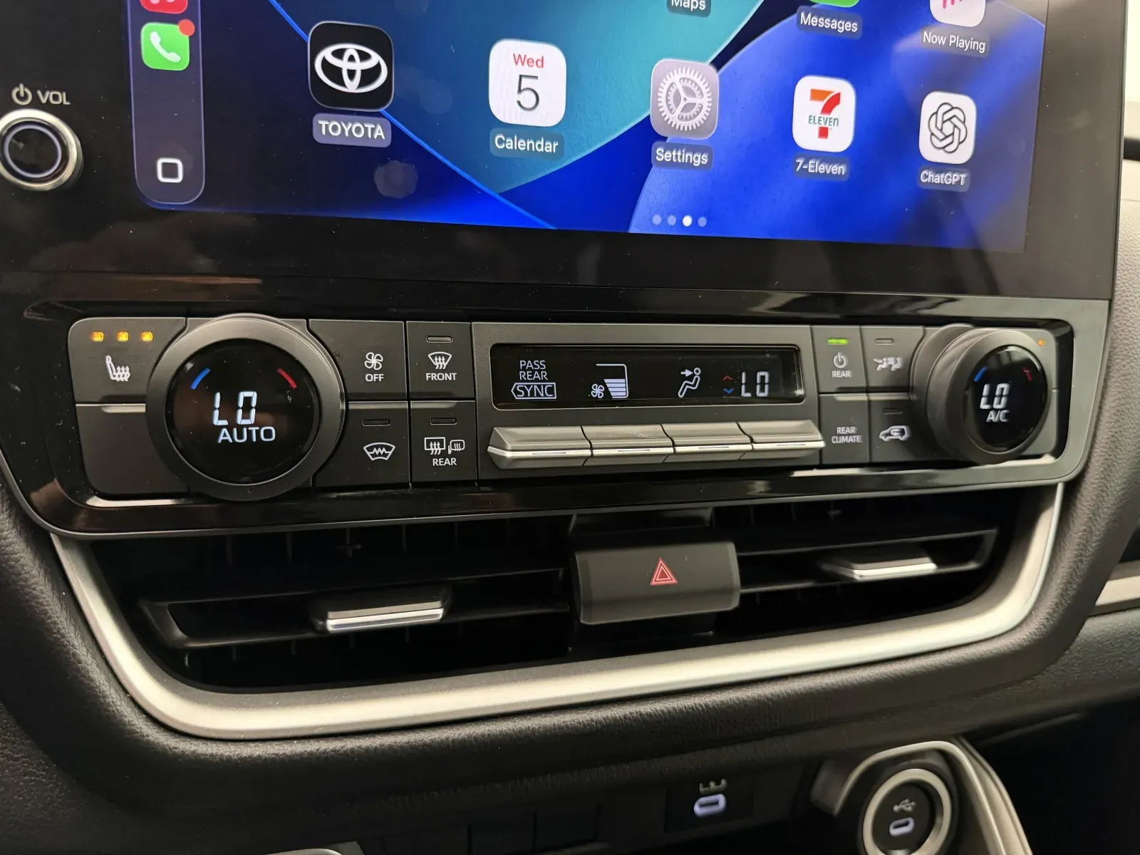 Toyota Grand Highlander photo 22