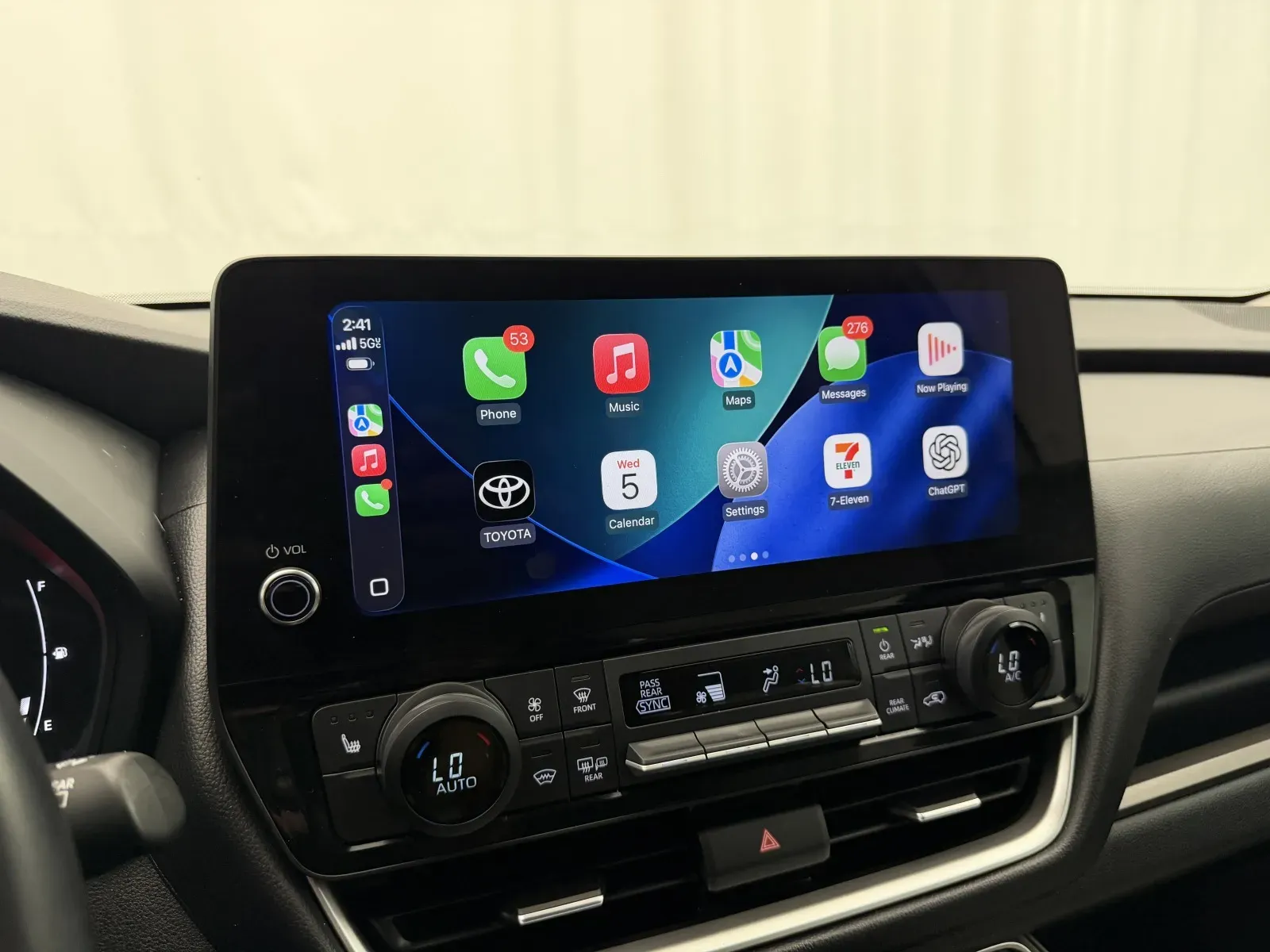 Toyota Grand Highlander photo 19