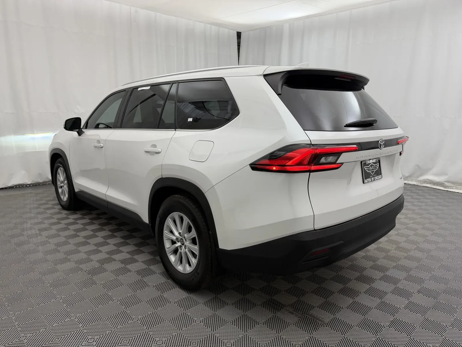 Toyota Grand Highlander photo 7