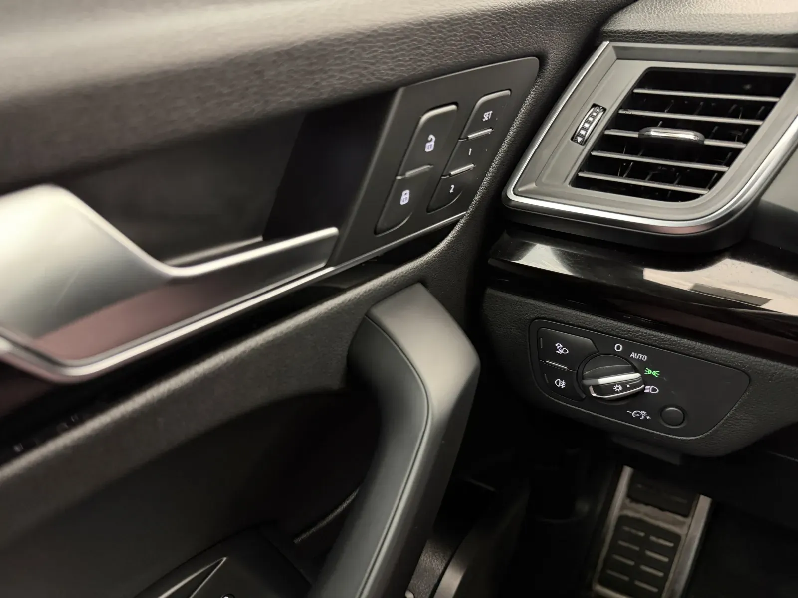 Audi Q5 photo 17