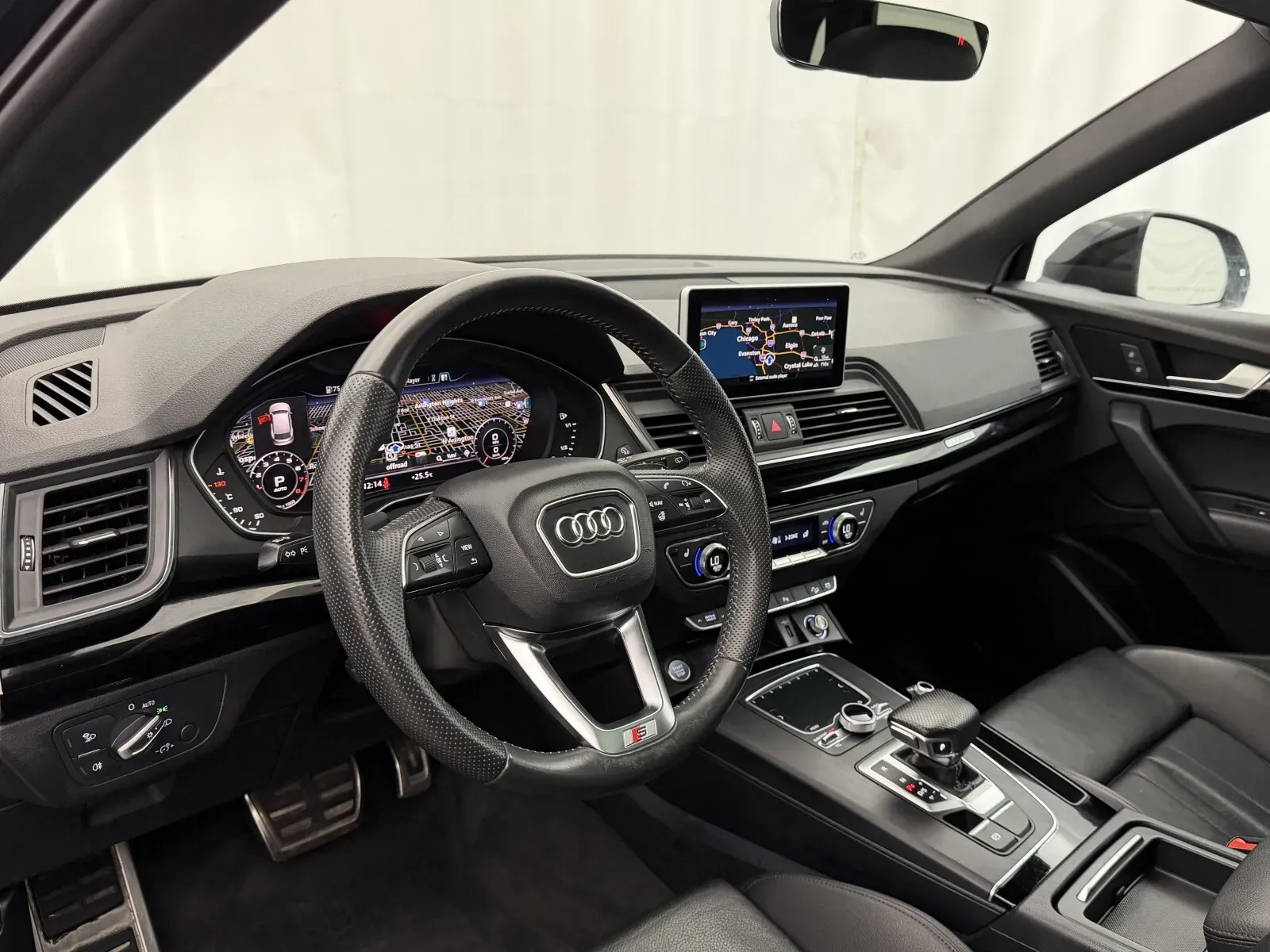 Audi Q5 photo 10