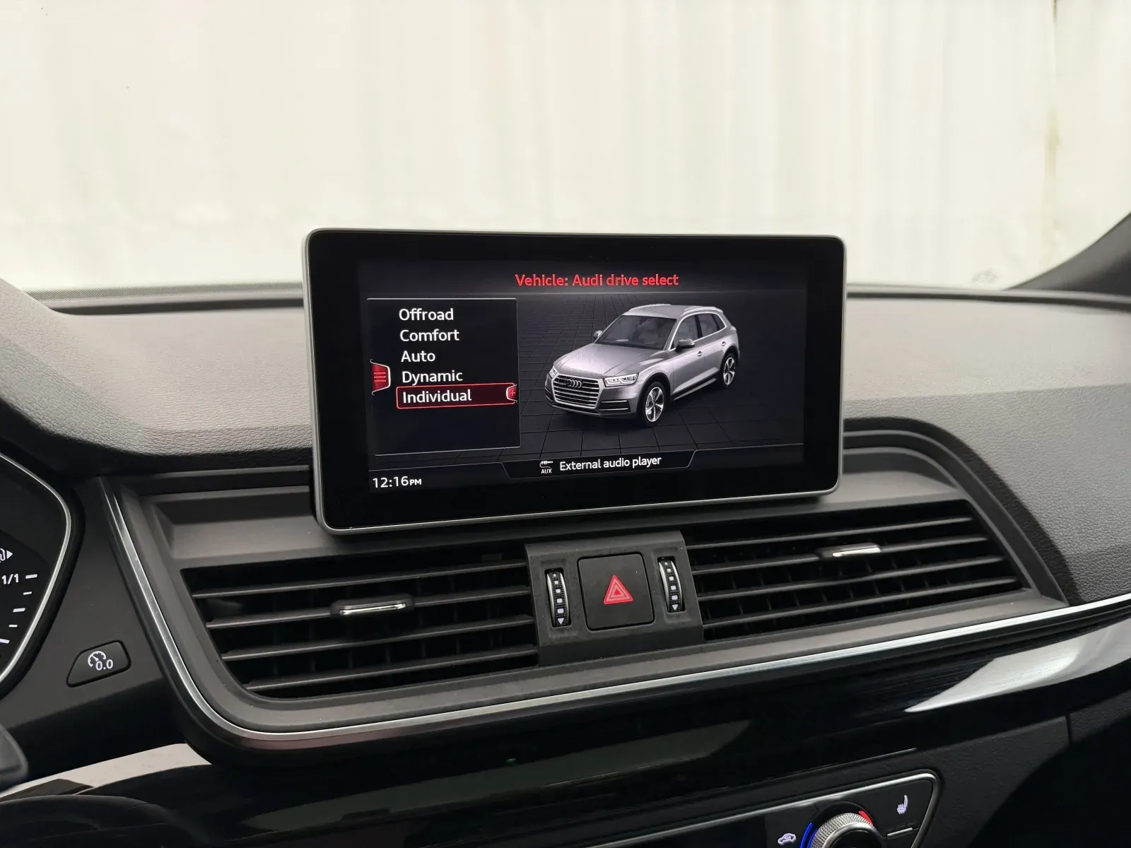 Audi Q5 photo 26
