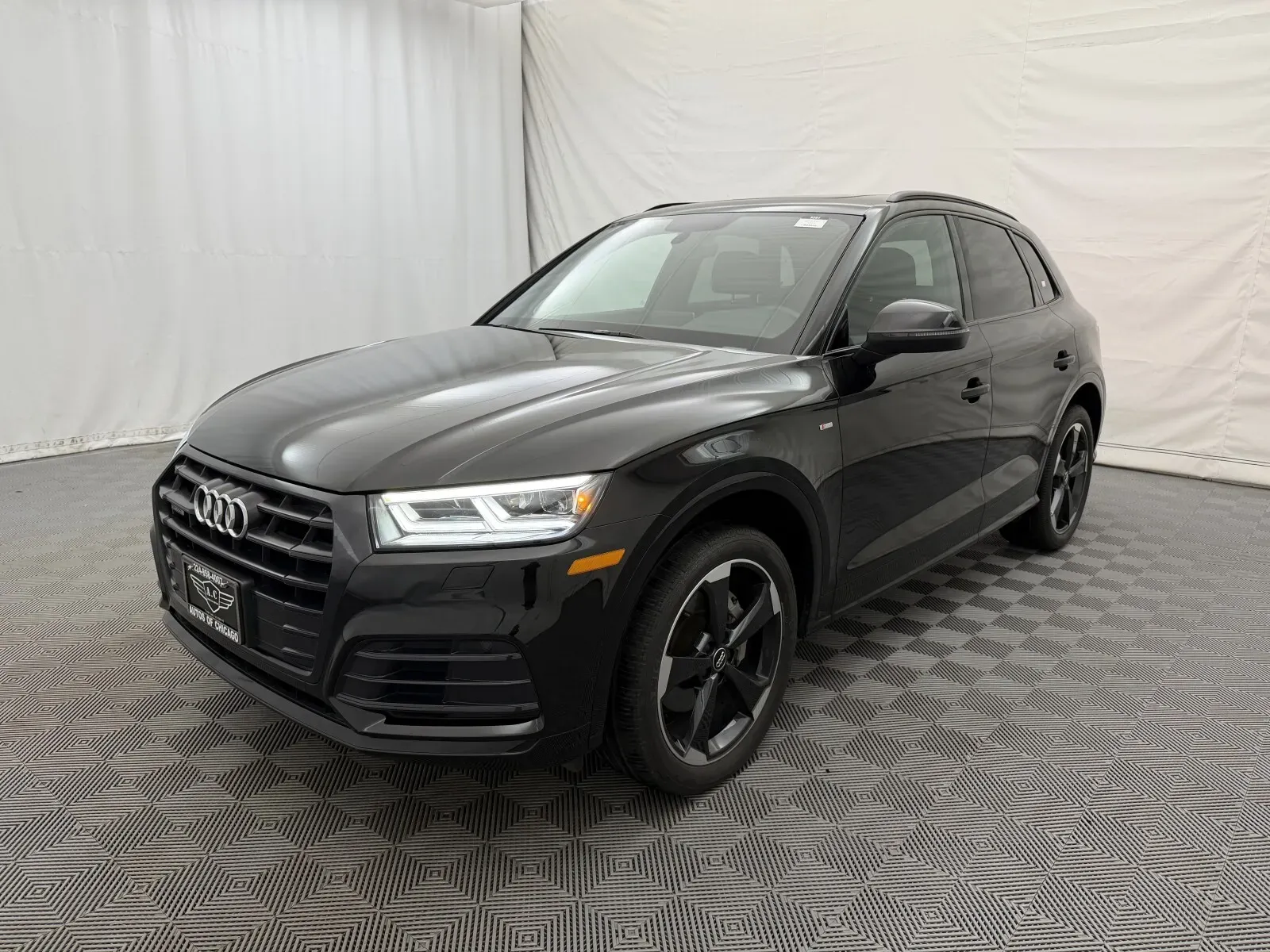 Audi Q5 photo 2