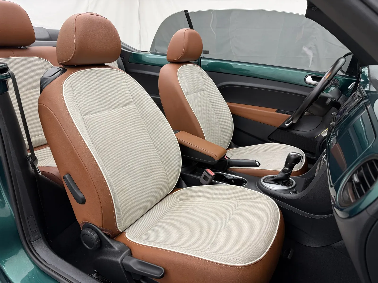 Volkswagen Beetle photo 28