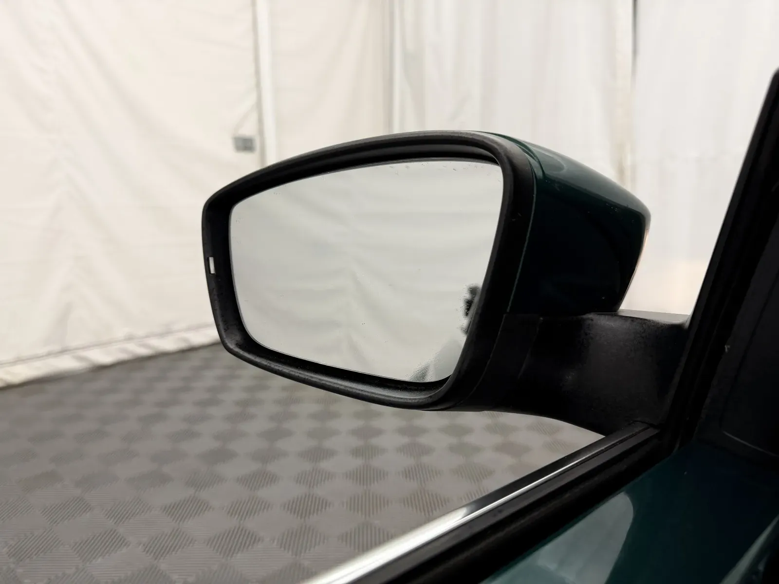 Volkswagen Beetle photo 17