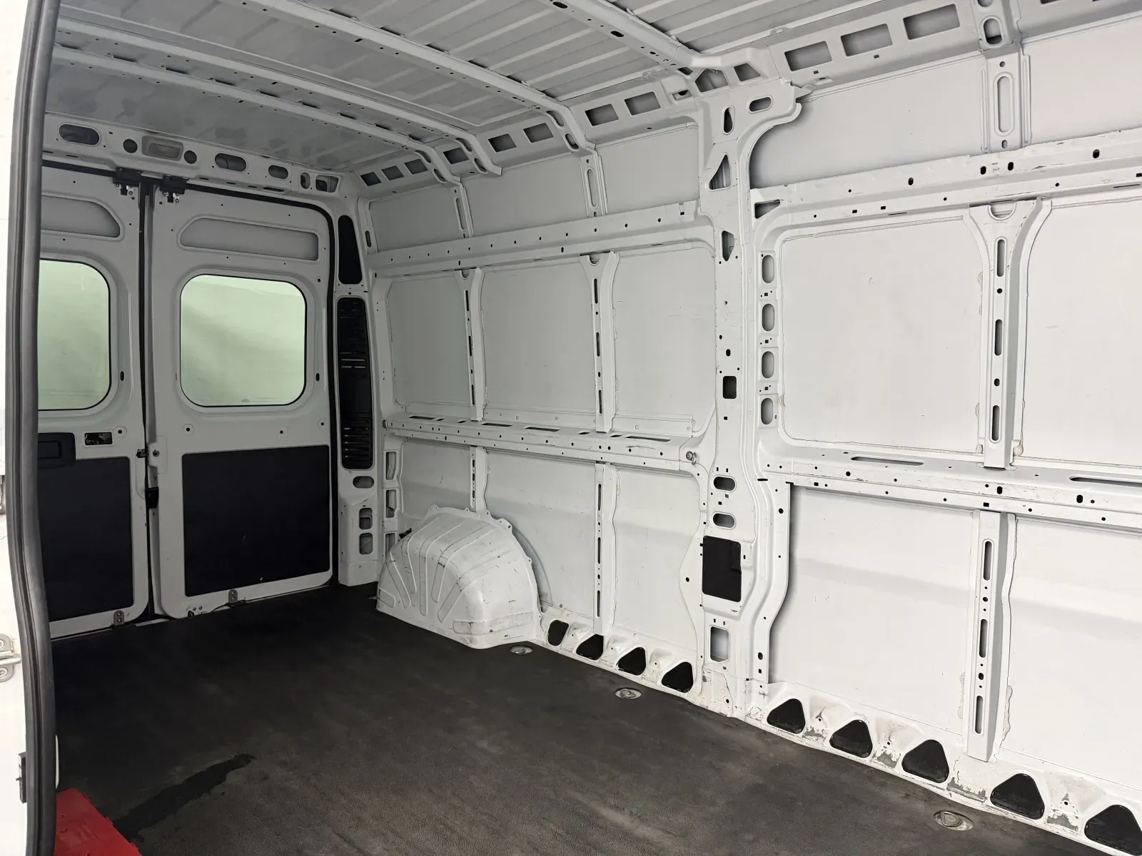 Ram Cargo Van photo 22