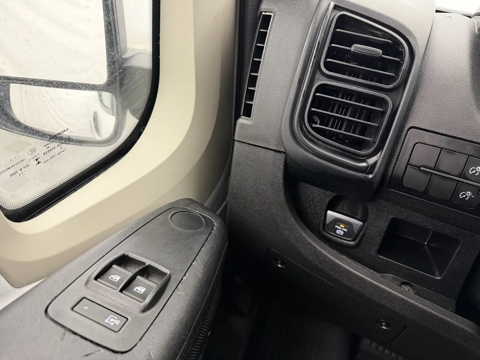 Ram Cargo Van photo 10