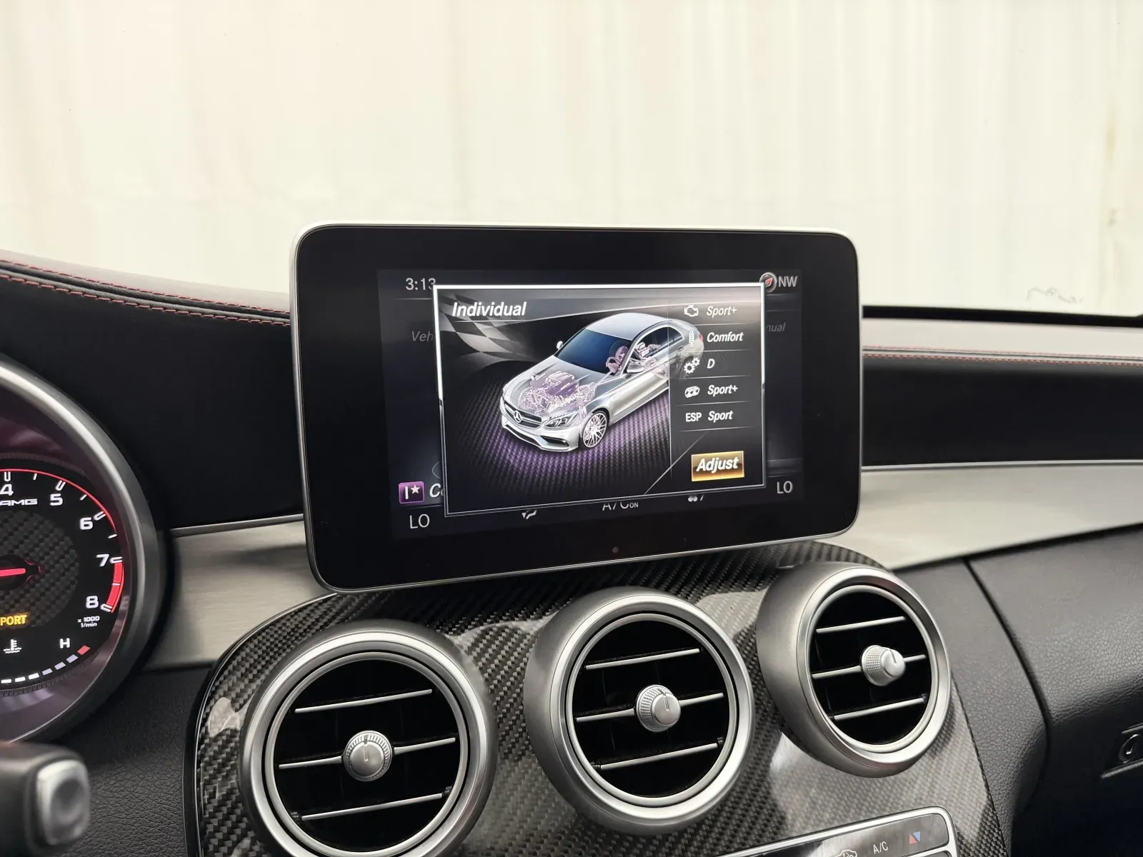 Mercedes-Benz C-Class photo 32