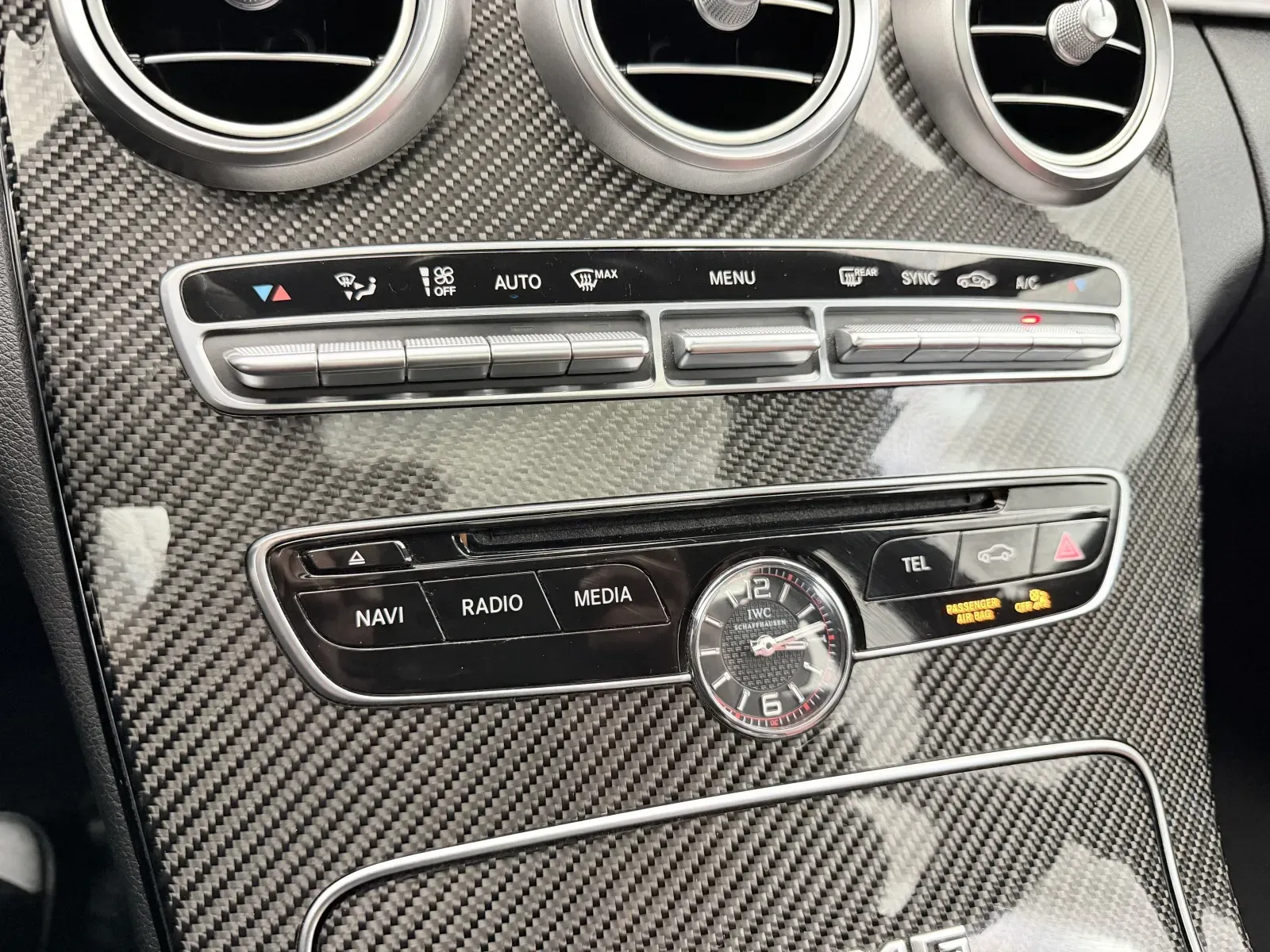 Mercedes-Benz C-Class photo 34