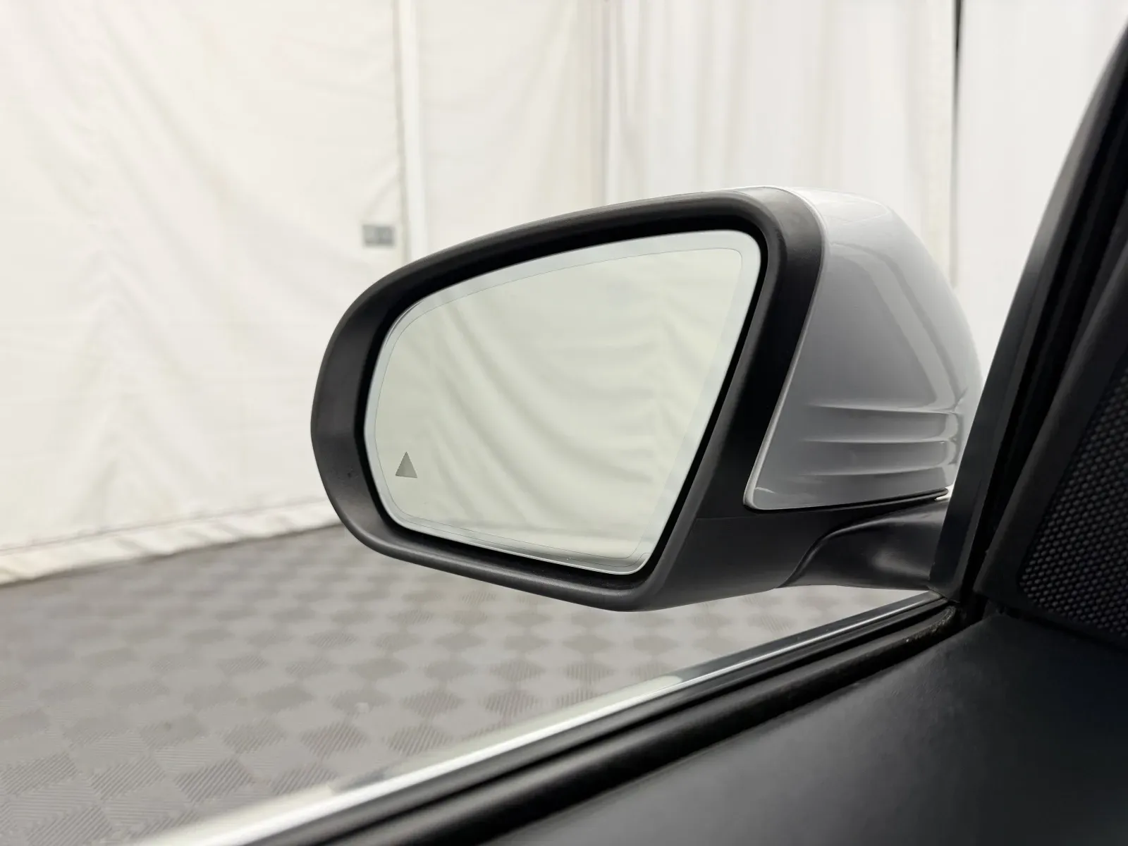 Mercedes-Benz C-Class photo 22
