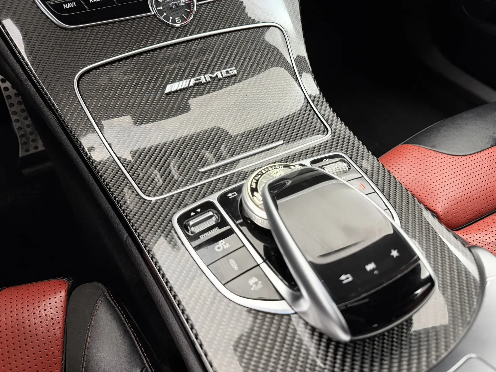 Mercedes-Benz C-Class photo 35
