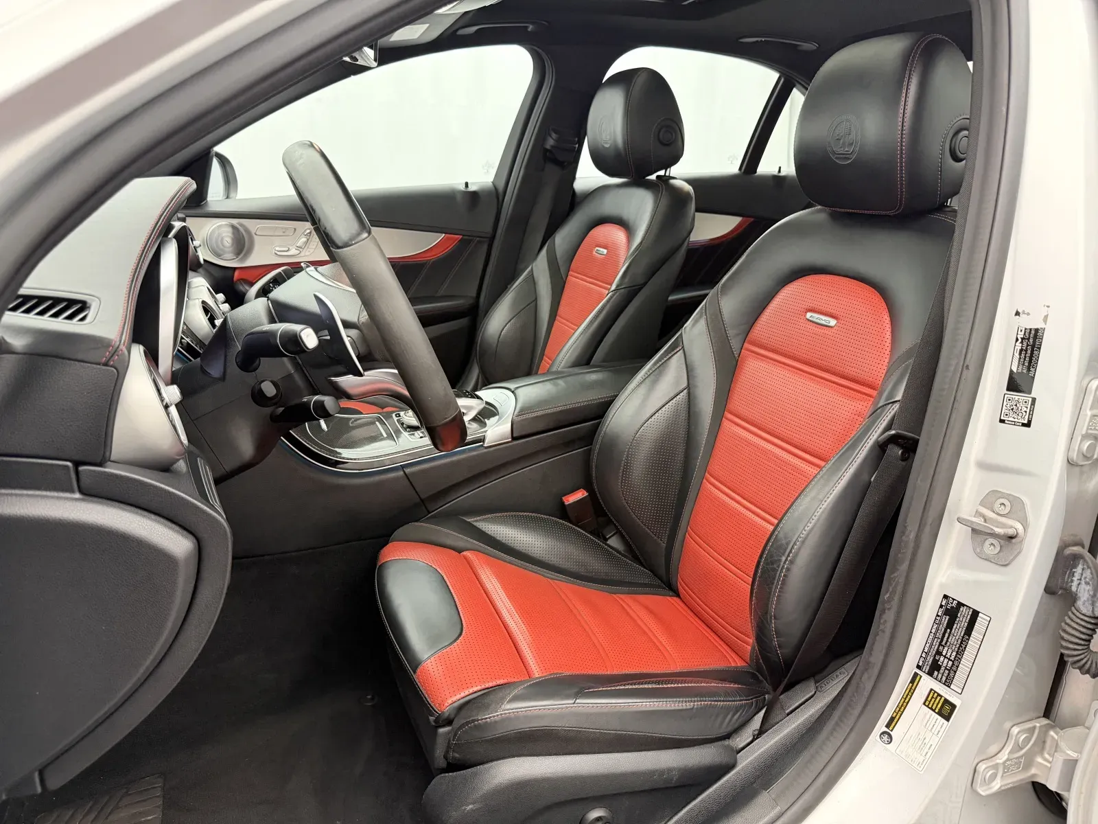 Mercedes-Benz C-Class photo 12