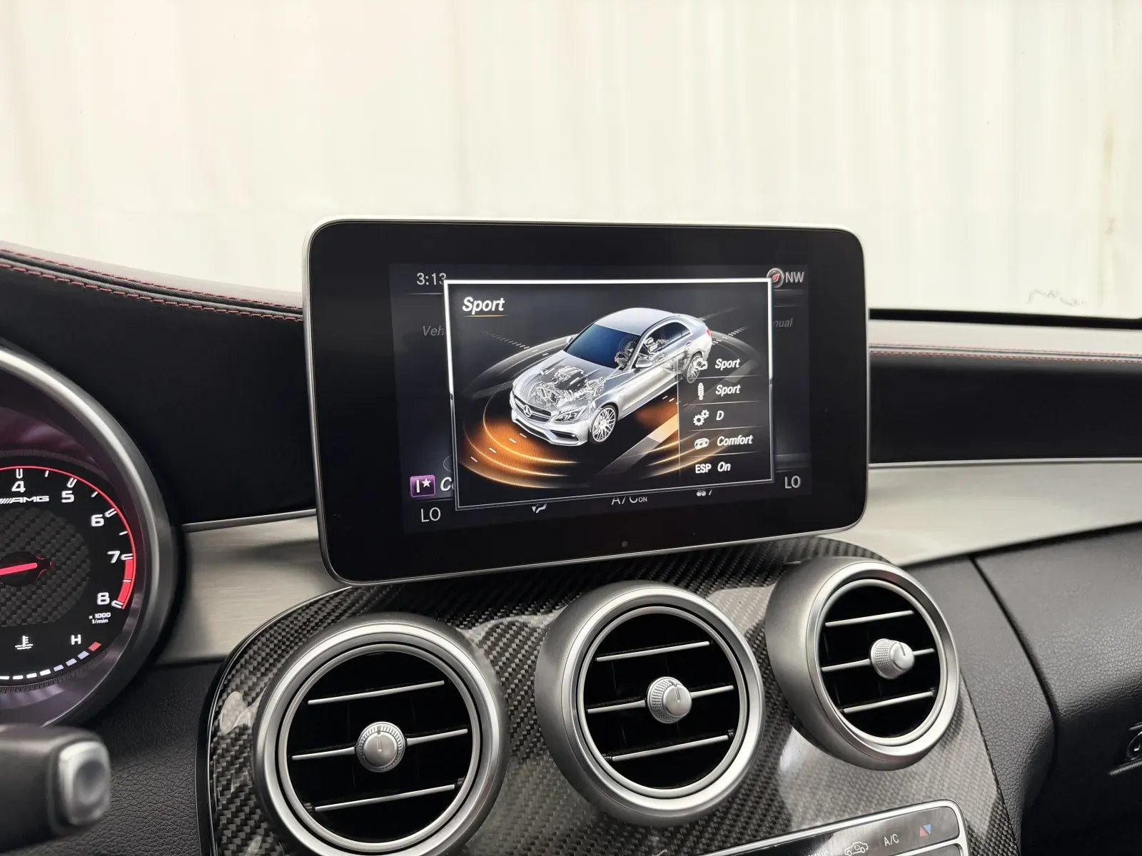 Mercedes-Benz C-Class photo 29