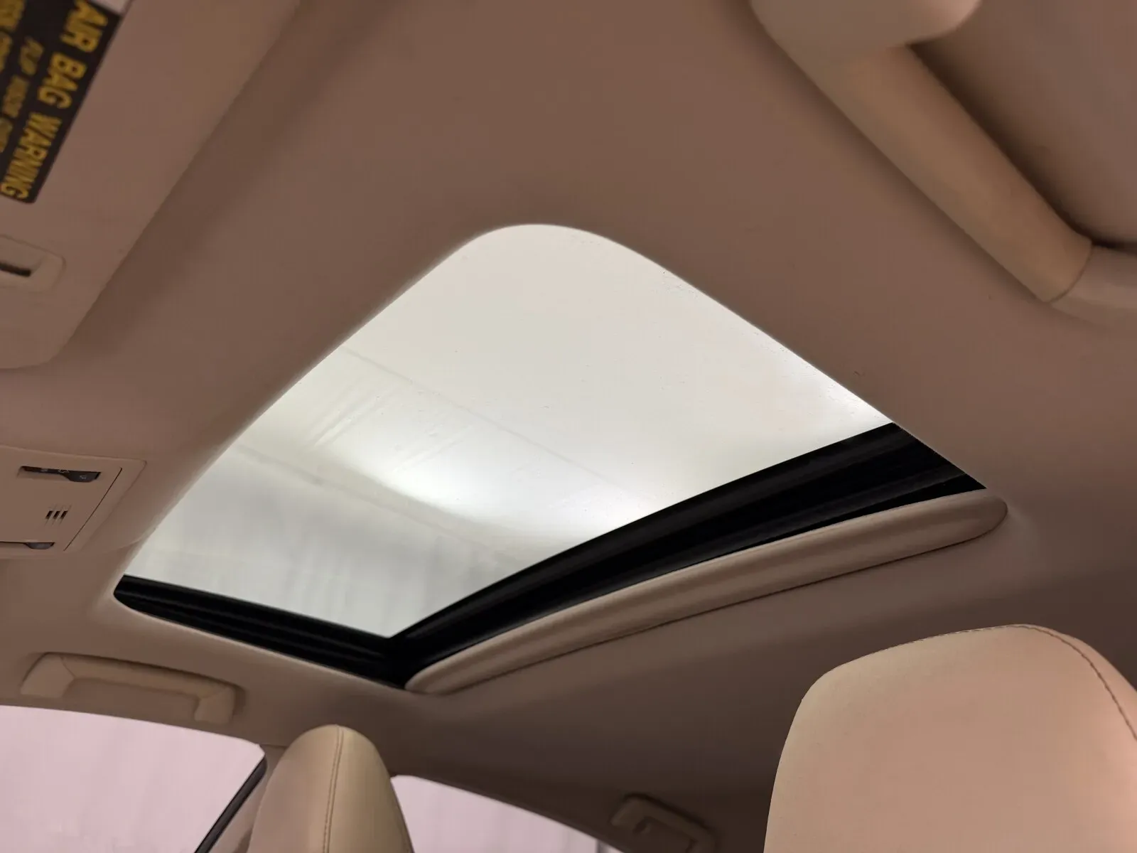 Lexus ES photo 10