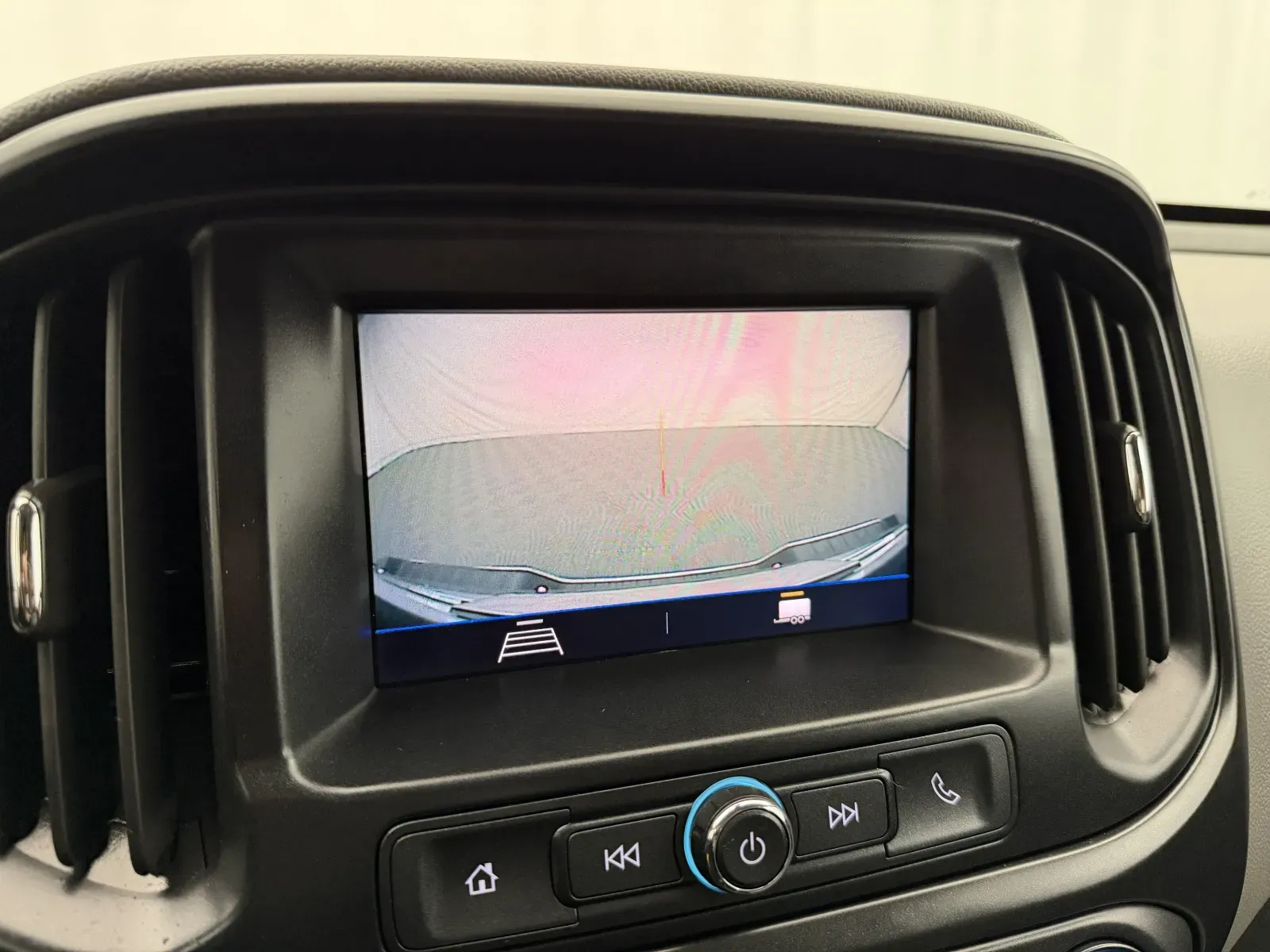 Chevrolet Colorado photo 18