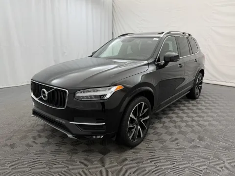 Photos of 2019 Volvo XC90 Momentum for sale in Arlington Heights, IL at Autos of Chicago