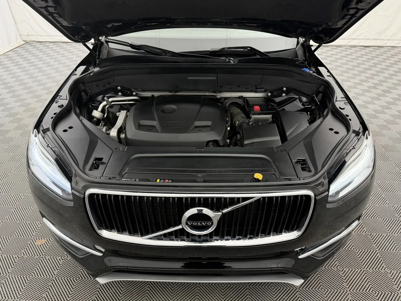 Volvo XC90 photo 40
