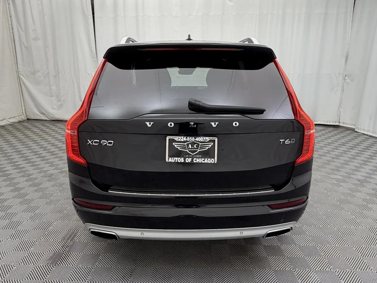 Volvo XC90 photo 6