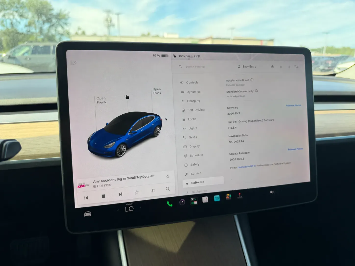 Tesla Model 3 photo 27