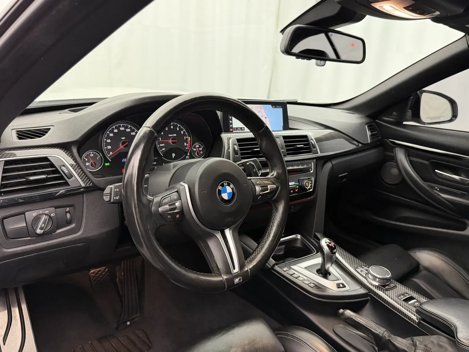 BMW M4 photo 19