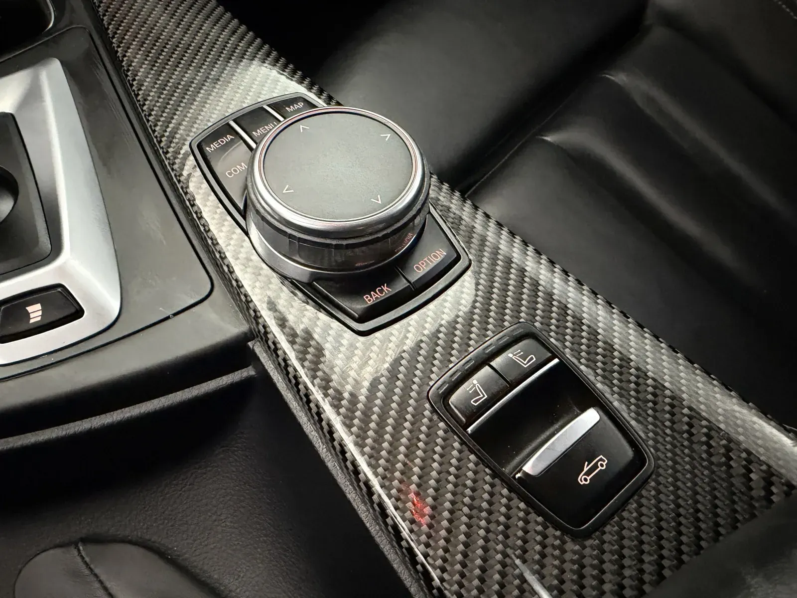 BMW M4 photo 36