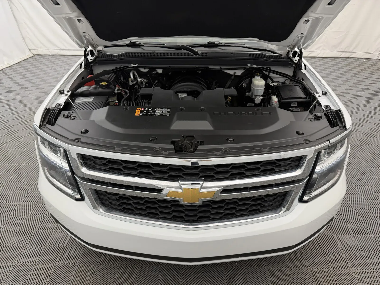 Chevrolet Suburban photo 34