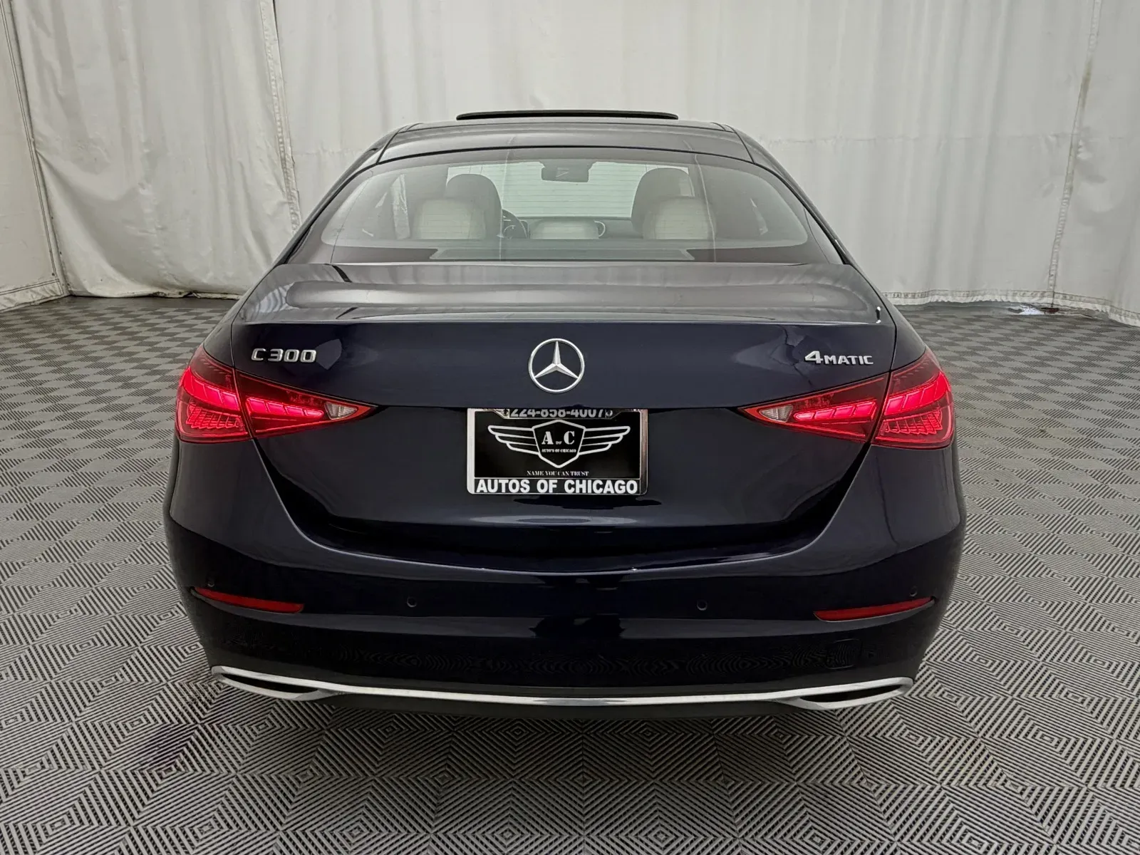 Mercedes-Benz C-Class photo 6