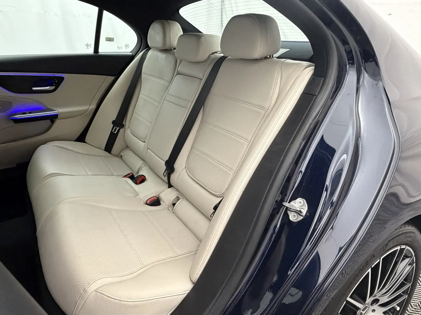 Mercedes-Benz C-Class photo 46