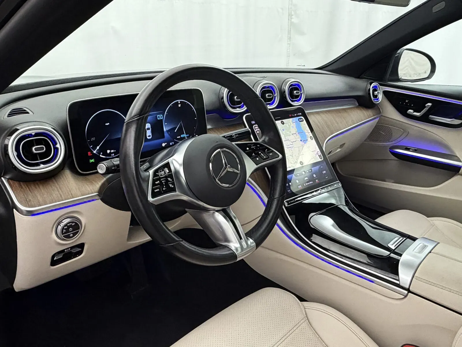 Mercedes-Benz C-Class photo 12
