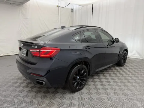 More photos of 2015 BMW X6 xDrive50i at Autos of Chicago, IL