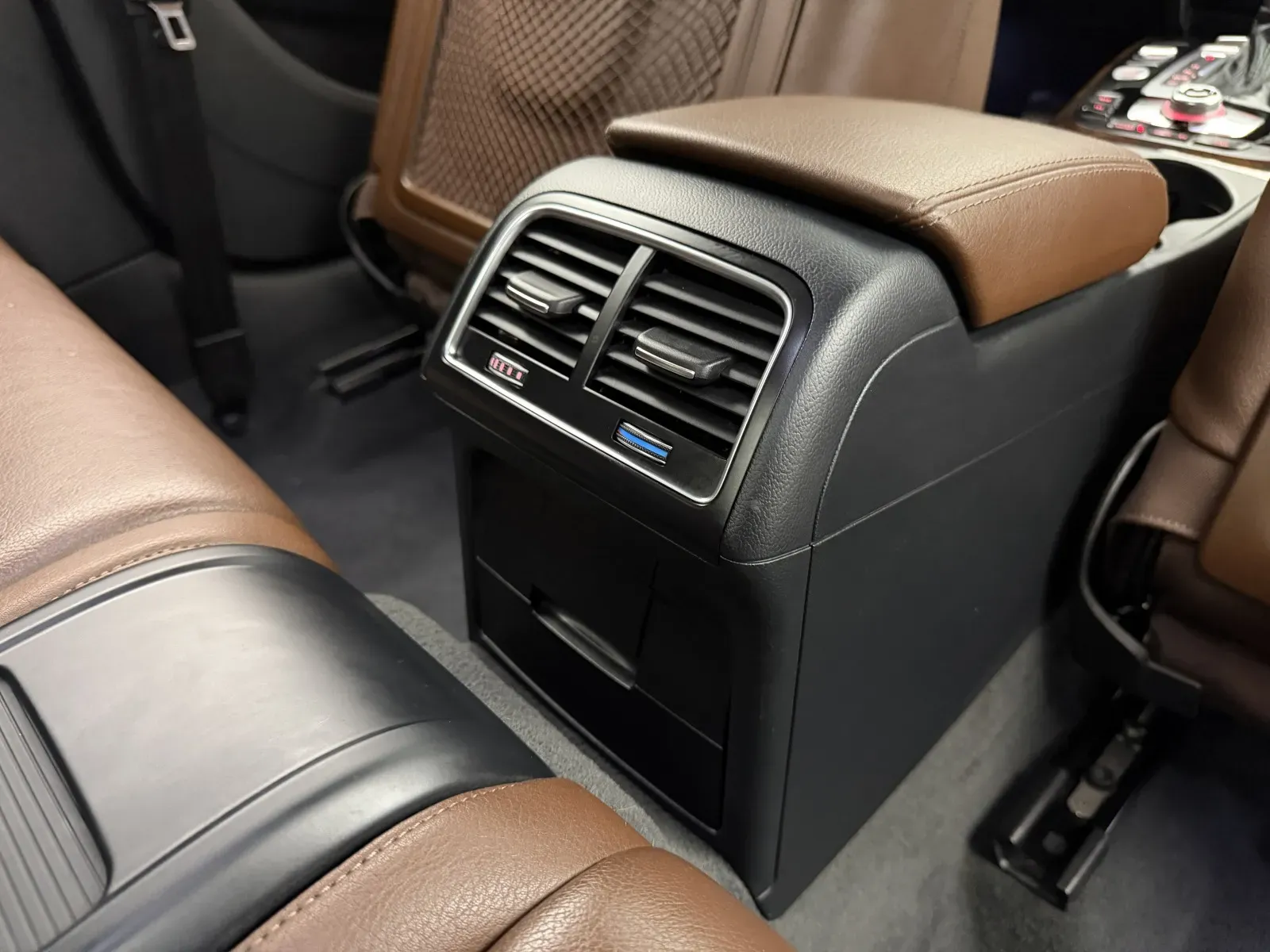 Audi A5 photo 30