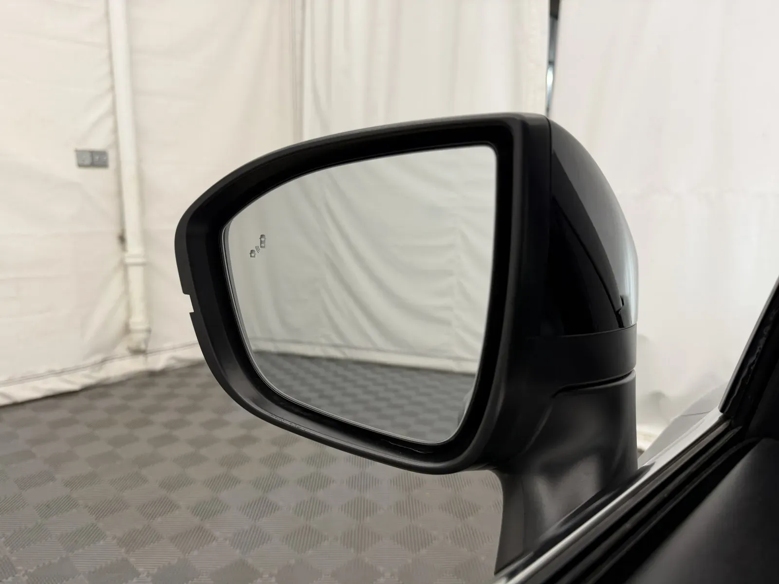 Nissan Pathfinder photo 16