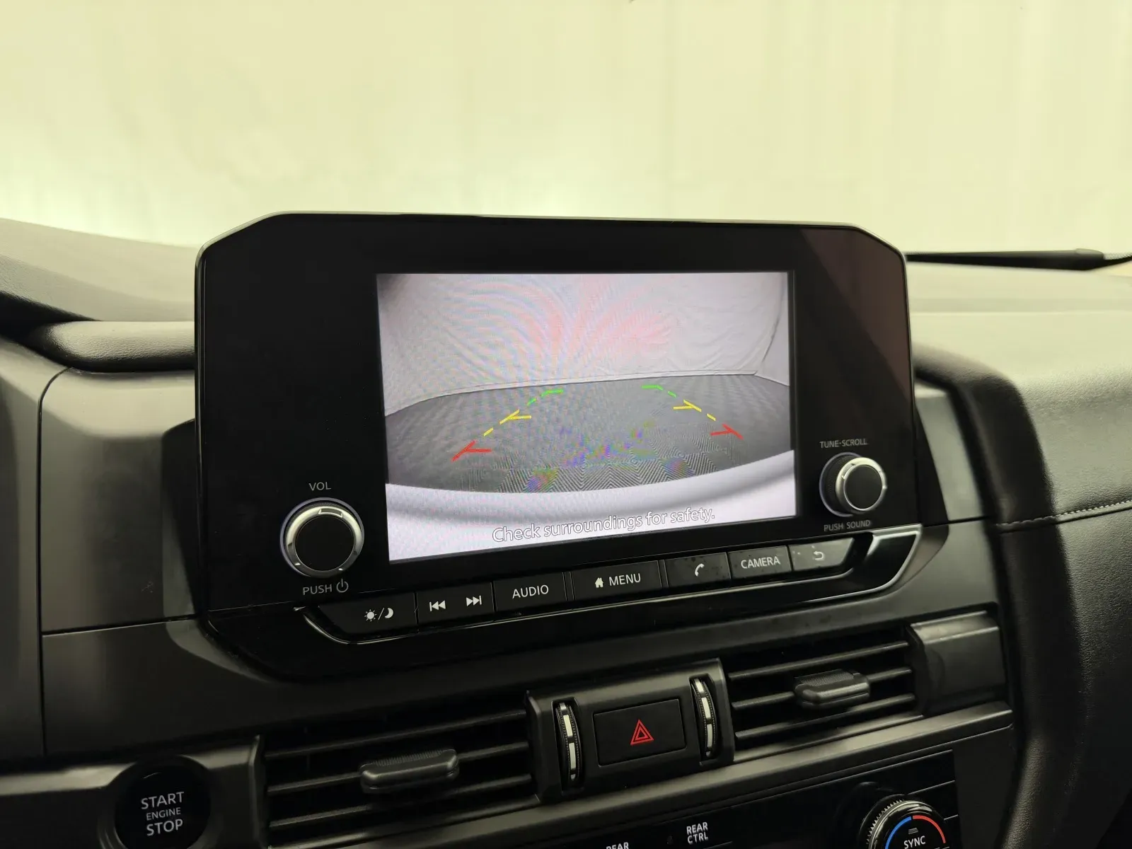 Nissan Pathfinder photo 19