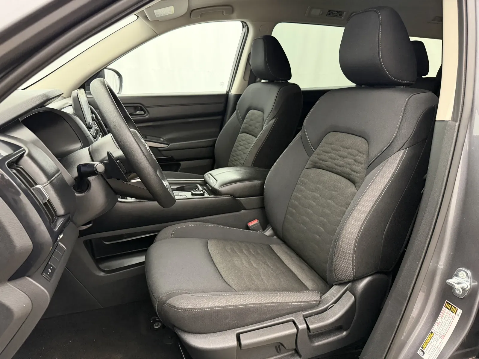 Nissan Pathfinder photo 9