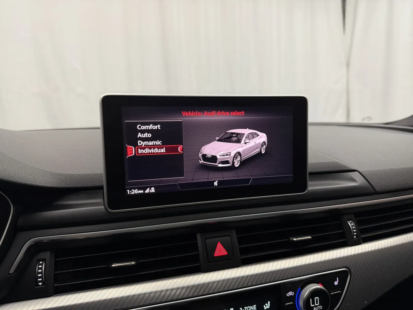 Audi A5 photo 21