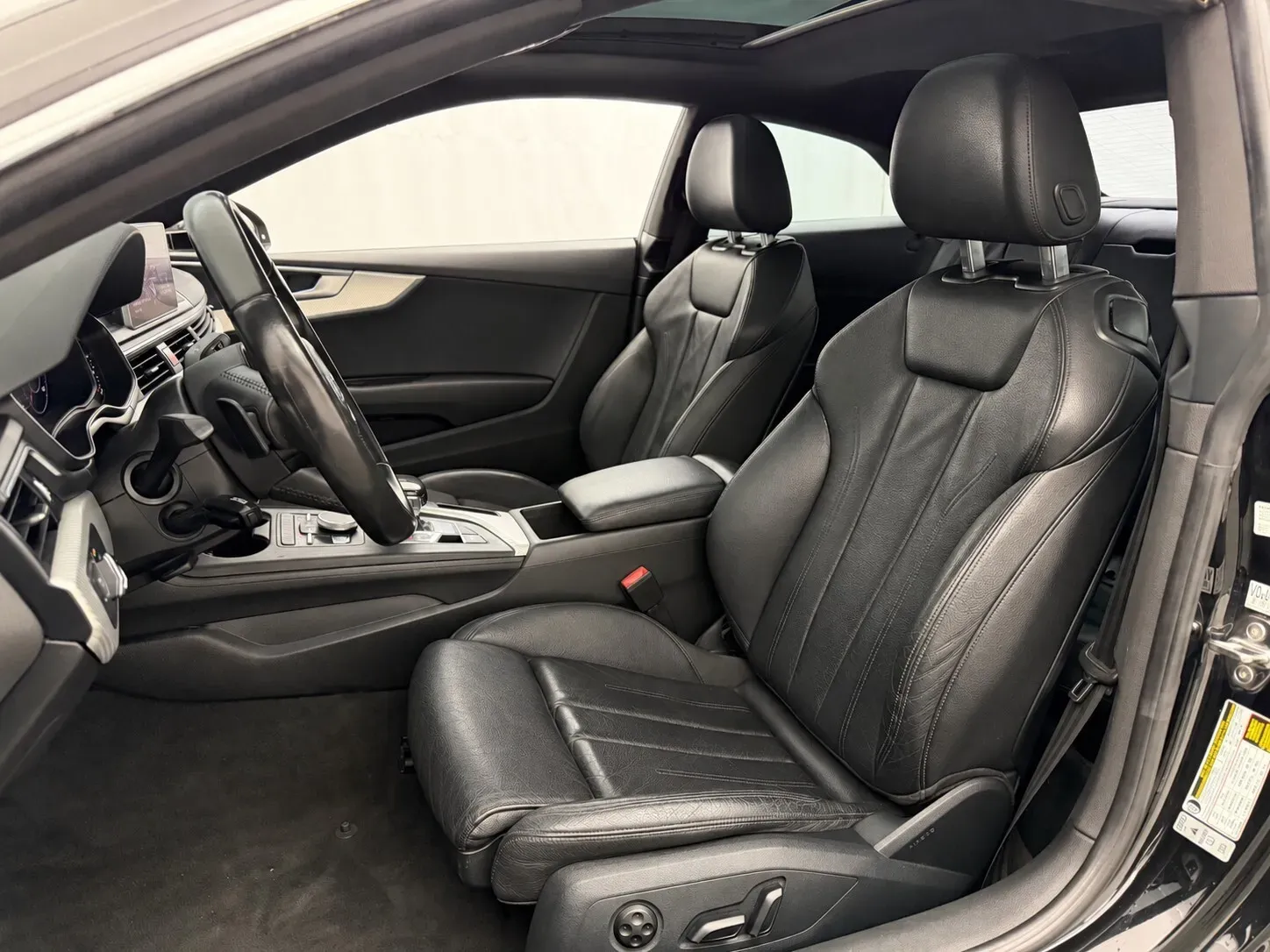 Audi A5 photo 9